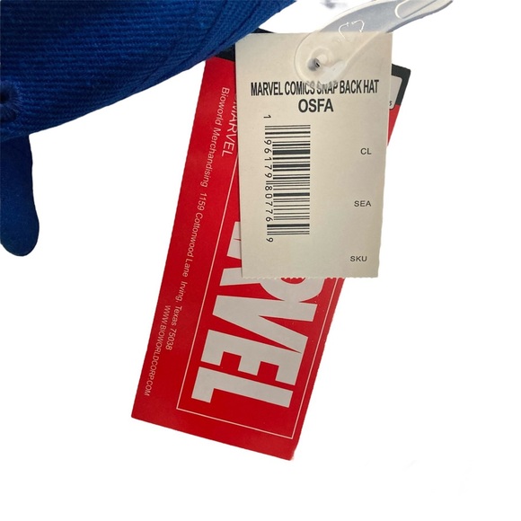 MARVEL Comics Blue White Red Structured Logo Patch Snapback Hat NWT - Picture 7 of 7